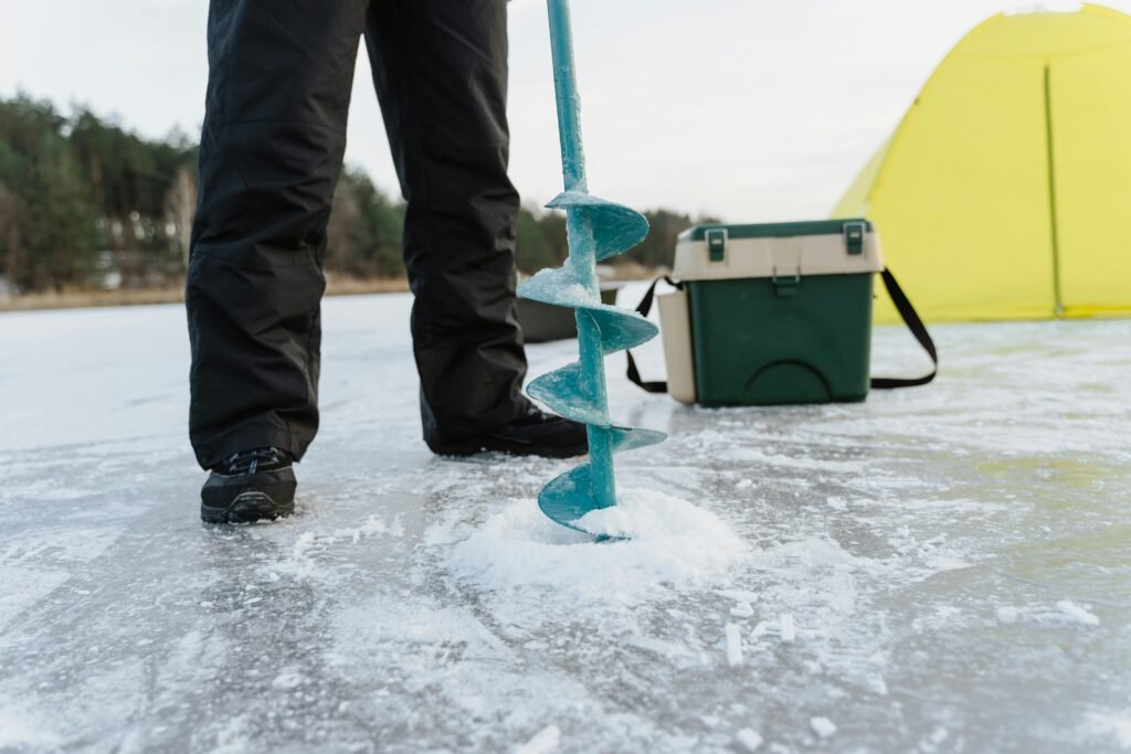 ice-fishing-drill